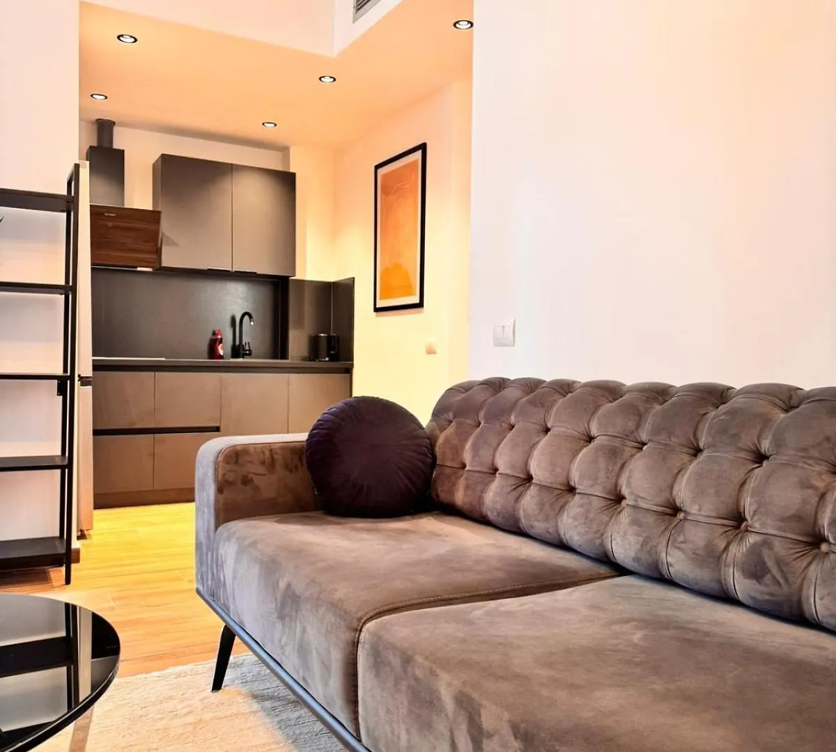 Horizon Apartment Sarandë 0*,